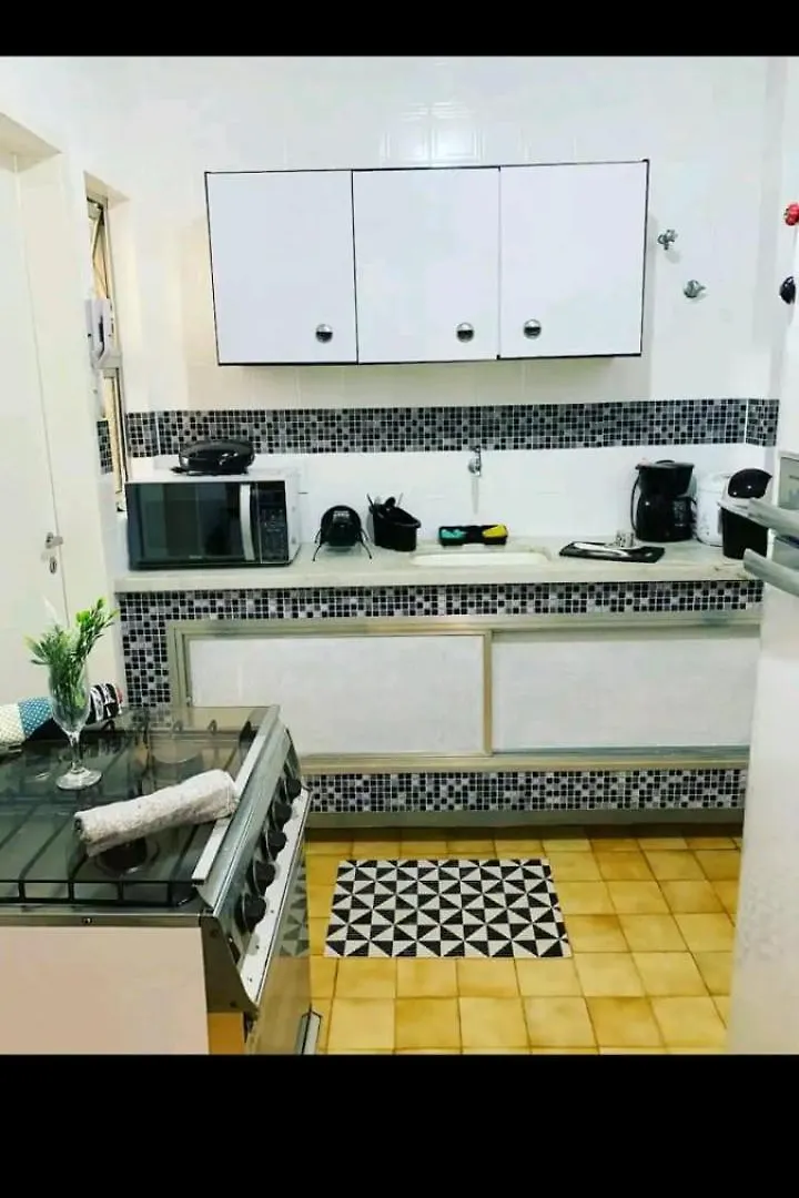 Apartamento Em Cabo Frio, Perto Da Praia Do Forte Brazil